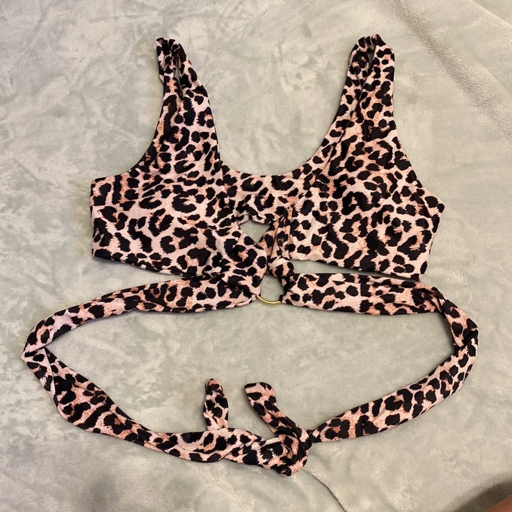 Cheetah bikini top - Picture 3 of 5